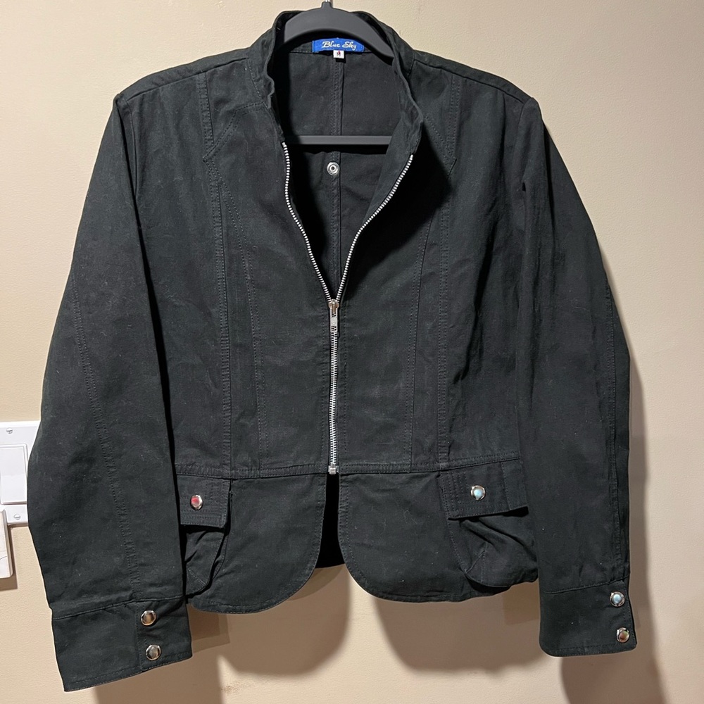 Blue Sky Ladies M Black Zipper Jacket